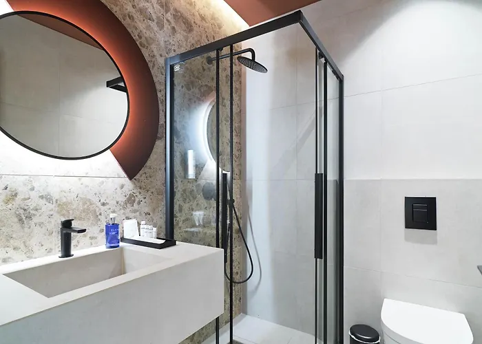 Alinea Diono Historic Center